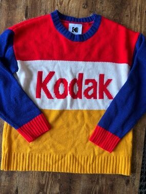 Kodak sweater size small